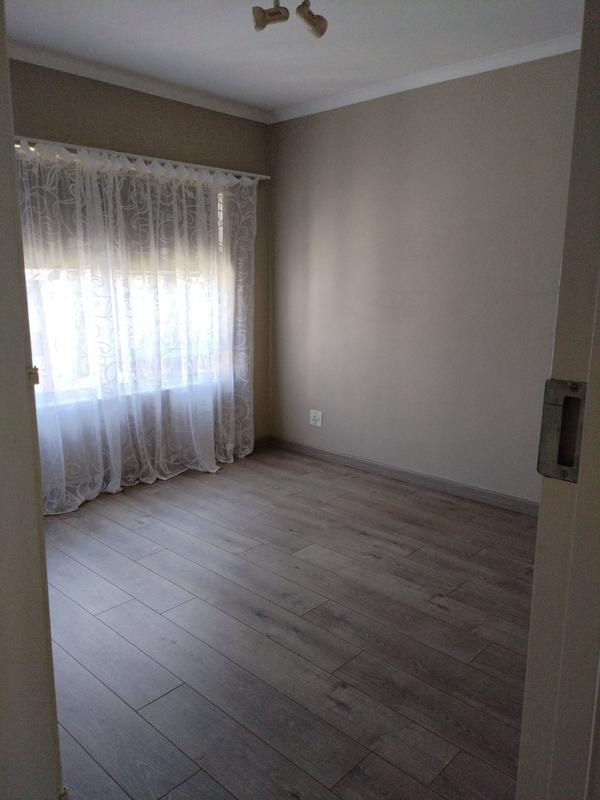 2 Bedroom Property for Sale in Vaalpark Free State